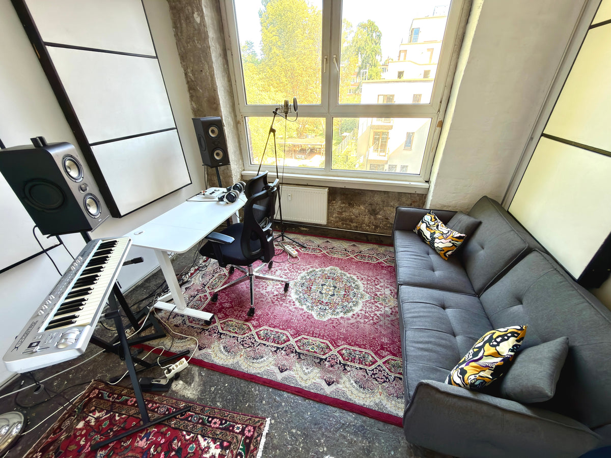 Studio D
