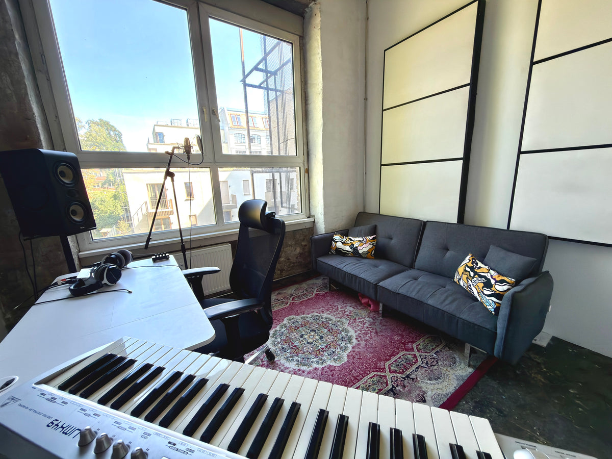 Studio D